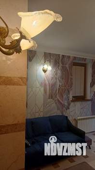 Дом 240м&sup2;, 3-этажный, участок 3 сот.  