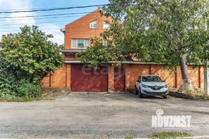 Дом 262м², 3-этажный, участок 3 сот.  