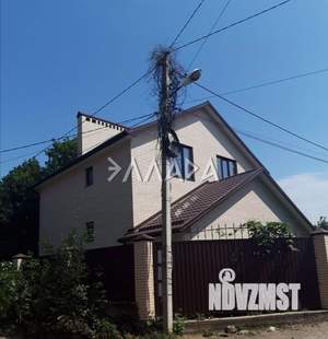 Дом 220м², 2-этажный, участок 6 сот.  