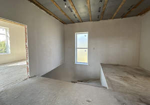 Дом 200м&sup2;, 2-этажный, участок 3 сот.  