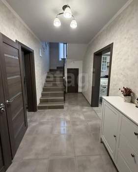 Дом 98м&sup2;, 2-этажный, участок 2 сот.  