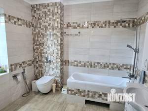 Дом 203м², 2-этажный, участок 6 сот.  