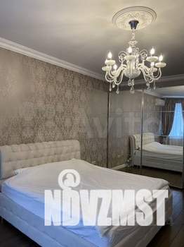 Дом 140м², 2-этажный, участок 3 сот.  