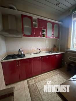 Дом 295м², 2-этажный, участок 3 сот.  