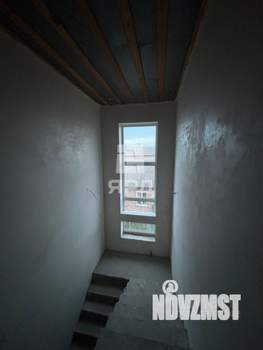 Дом 210м&sup2;, 2-этажный, участок 6 сот.  