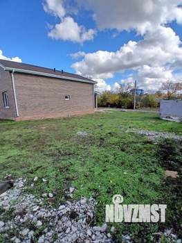 Дом 181м&sup2;, 2-этажный, участок 6 сот.  