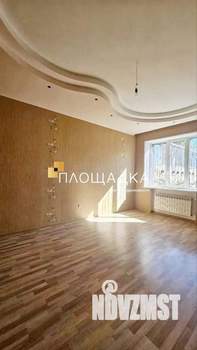 Дом 378м&sup2;, 2-этажный, участок 6 сот.  