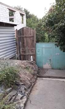 Дом 40м&sup2;, 2-этажный, участок 4 сот.  