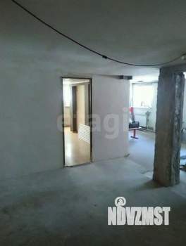 Дом 195м&sup2;, 1-этажный, участок 3 сот.  