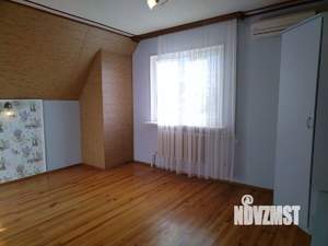 Дом 110м&sup2;, 2-этажный, участок 6 сот.  