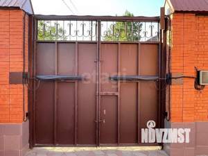 Дом 227м&sup2;, 2-этажный, участок 3 сот.  