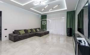 Дом 175м&sup2;, 1-этажный, участок 6 сот.  