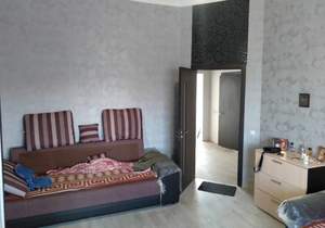 Дом 100м&sup2;, 1-этажный, участок 4 сот.  