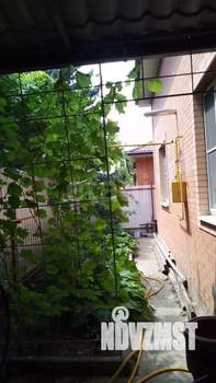 Дом 140м&sup2;, 2-этажный, участок 4 сот.  