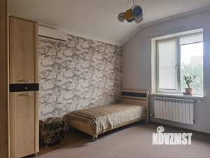 Дом 286м², 3-этажный, участок 6 сот.  
