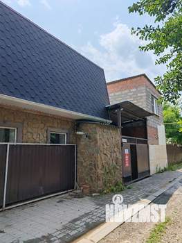 Дом 140м&sup2;, 2-этажный, участок 5 сот.  