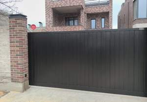 Дом 220м&sup2;, 2-этажный, участок 4 сот.  