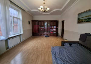 Дом 198м², 2-этажный, участок 318 сот.  