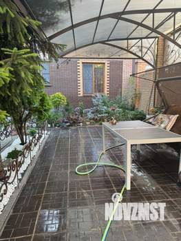 Дом 210м&sup2;, 3-этажный, участок 3 сот.  