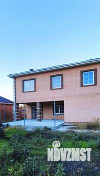 Дом 216м², 2-этажный, участок 6 сот.  