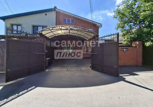 Дом 268м², 2-этажный, участок 3 сот.  