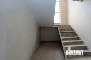 Дом 320м², 2-этажный, участок 4 сот.  