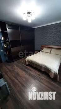 Дом 140м&sup2;, 2-этажный, участок 3 сот.  