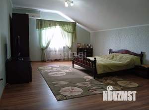 Дом 323м², 3-этажный, участок 10 сот.  