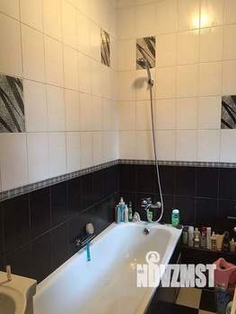 Дом 150м², 2-этажный, участок 3 сот.  