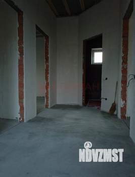 Дом 150м&sup2;, 2-этажный, участок 3 сот.  