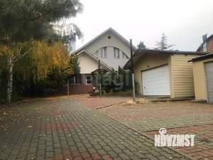 Дом 240м&sup2;, 2-этажный, участок 12 сот.  