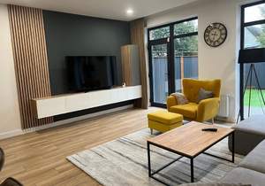 Дом 130м&sup2;, 2-этажный, участок 2 сот.  