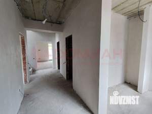 Дом 210м&sup2;, 2-этажный, участок 4 сот.  