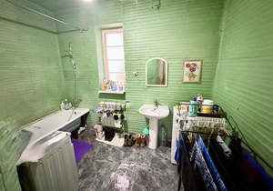 Дом 100м&sup2;, 2-этажный, участок 3 сот.  