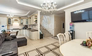 Дом 171м&sup2;, 2-этажный, участок 3 сот.  