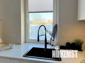 Дом 100м&sup2;, 2-этажный, участок 3 сот.  