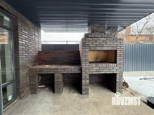 Дом 220м&sup2;, 2-этажный, участок 4 сот.  