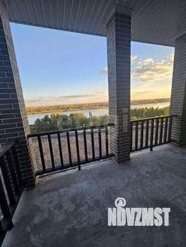 Дом 141м&sup2;, 3-этажный, участок 2 сот.  