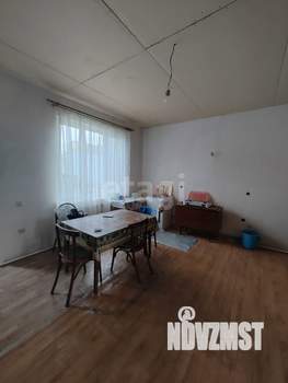 Дом 125м&sup2;, 2-этажный, участок 3 сот.  