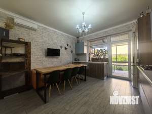 Дом 151м², 2-этажный, участок 3 сот.  