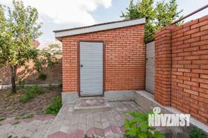 Дом 160м², 2-этажный, участок 5 сот.  