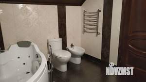 Дом 187м², 3-этажный, участок 3 сот.  