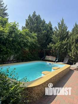 Дом 264м², 3-этажный, участок 6 сот.  