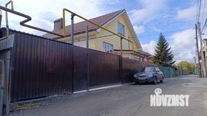 Дом 210м&sup2;, 2-этажный, участок 4 сот.  