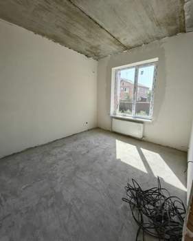 Дом 135м&sup2;, 2-этажный, участок 3 сот.  