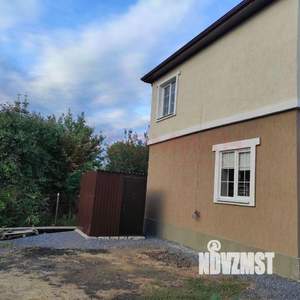 Дом 80м&sup2;, 2-этажный, участок 3 сот.  