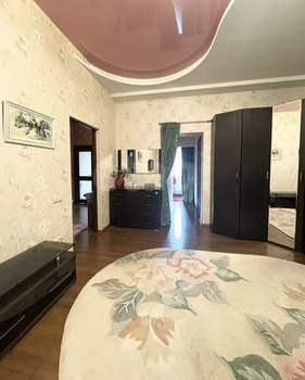 Дом 247м&sup2;, 2-этажный, участок 594 сот.  