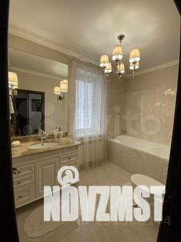 Дом 140м&sup2;, 2-этажный, участок 3 сот.  