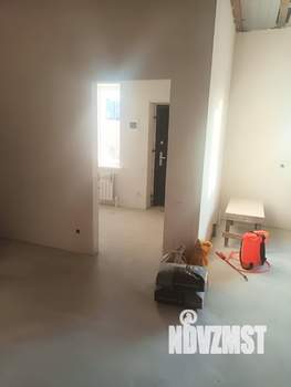 Дом 98м&sup2;, 1-этажный, участок 3 сот.  