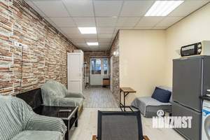 Дом 223м&sup2;, 2-этажный, участок 7 сот.  